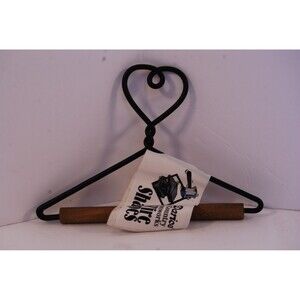 NWT Vintage Darice Country Ironworks Craft Wire 4" Shape Heart w/Wood Lot of 9